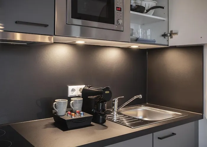 Candlewood Charlottenburg By Ihg Apart-hotel 3*