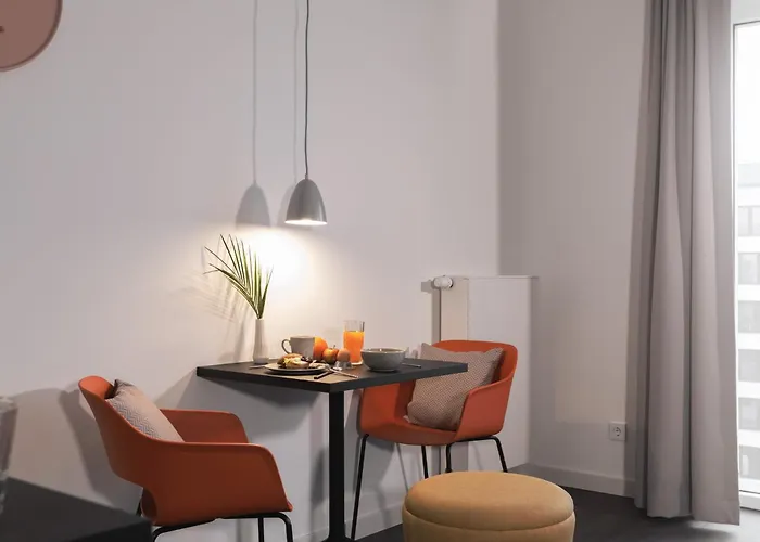 Candlewood Charlottenburg By Ihg 3*