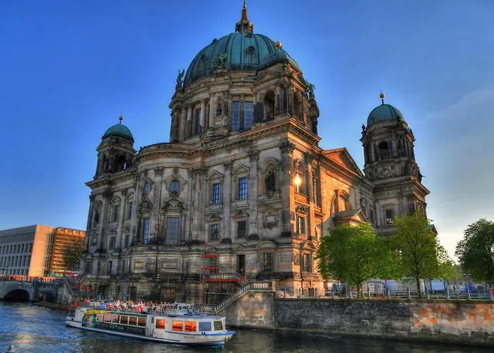 Apart-hotel Candlewood Charlottenburg By Ihg 3*