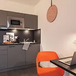 Candlewood Charlottenburg By Ihg Apart Otel Berlin