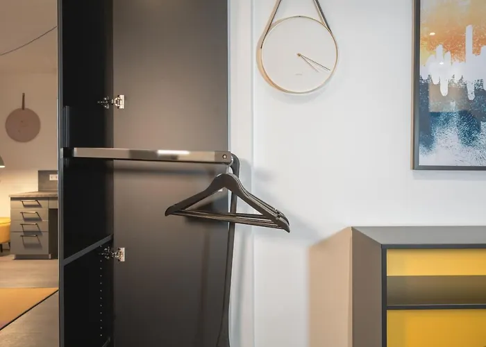 Aparthotel Candlewood Charlottenburg By Ihg Berlin