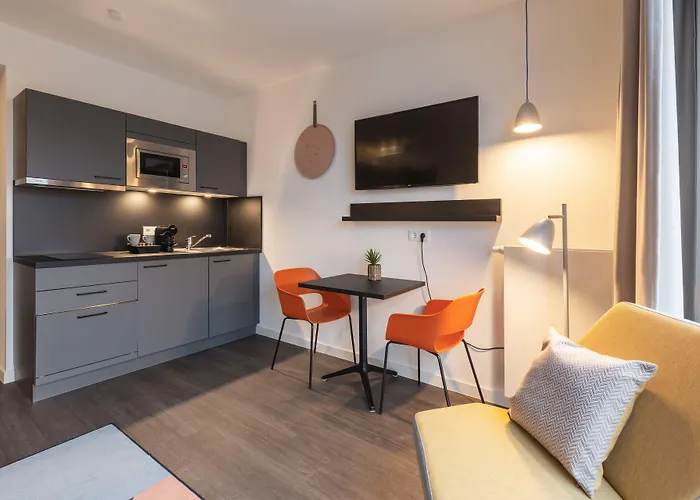 Candlewood Charlottenburg By Ihg Lägenhetshotell 3*